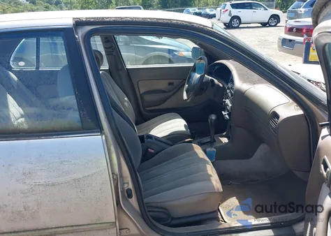 1994 Toyota Camry Dx z USA, uszkodzony, nr VIN 4T1SK11E6RU339852